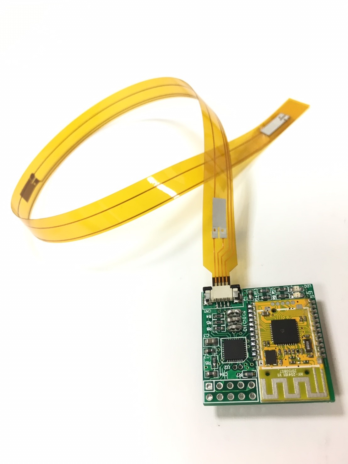 Patch-type Force Sensors for Real Time Monitoring in IOT based Logistics
