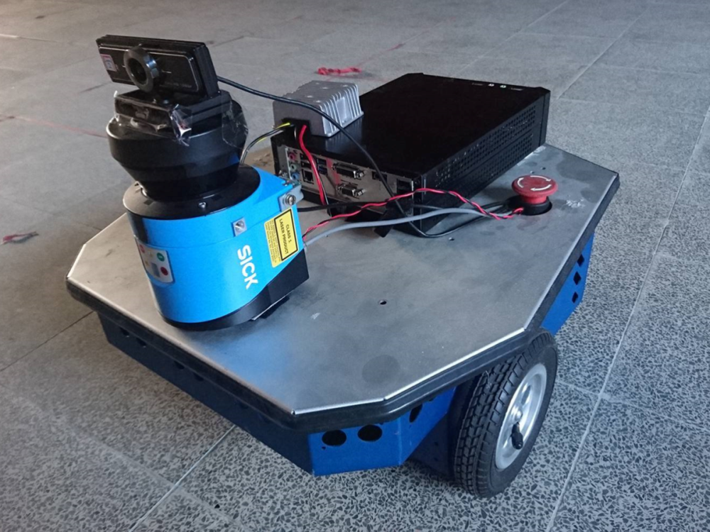 Design and Application of Self - propelled Outdoor Robot