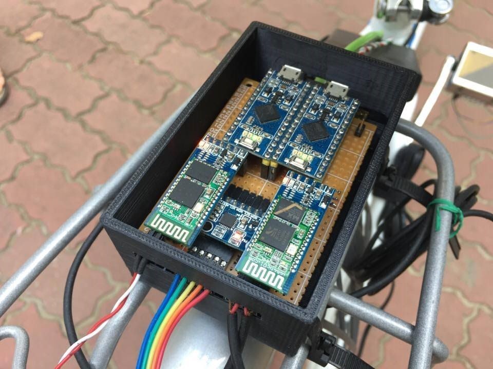 A virtual reality system with motion feedback for biking